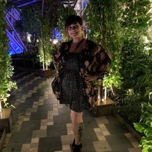 Meet your Posher, Caroline